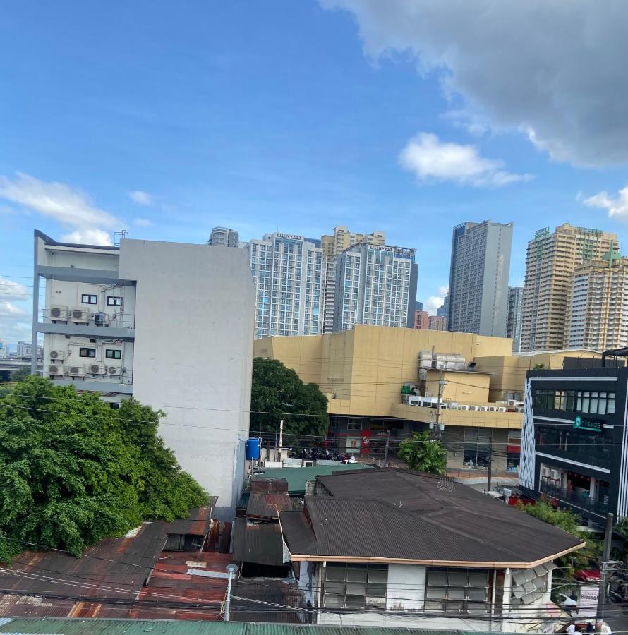 Lime Lite Manila Hostel マカティ エクステリア 写真