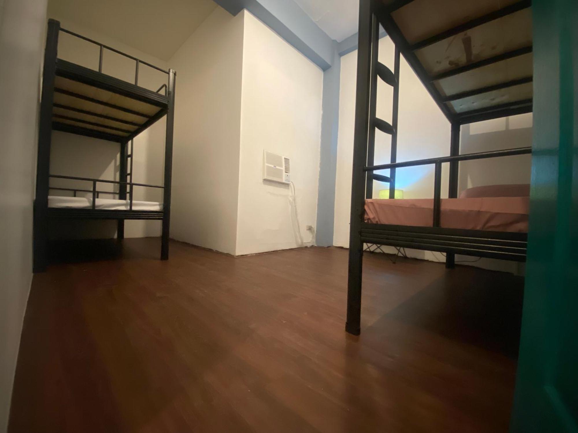 Lime Lite Manila Hostel マカティ エクステリア 写真