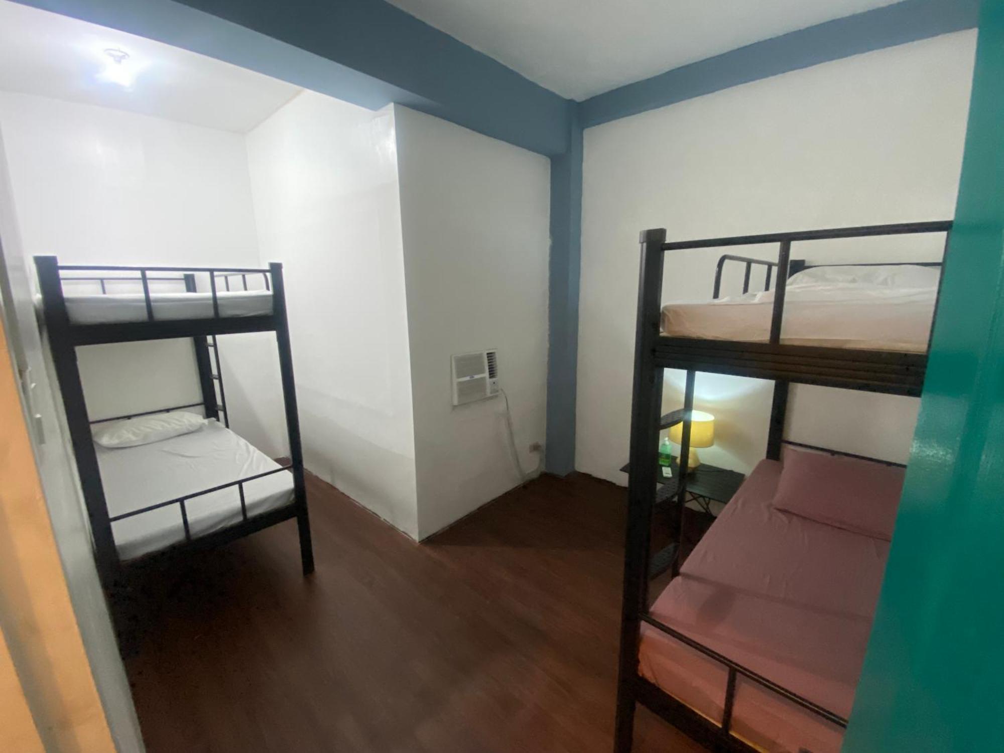 Lime Lite Manila Hostel マカティ エクステリア 写真